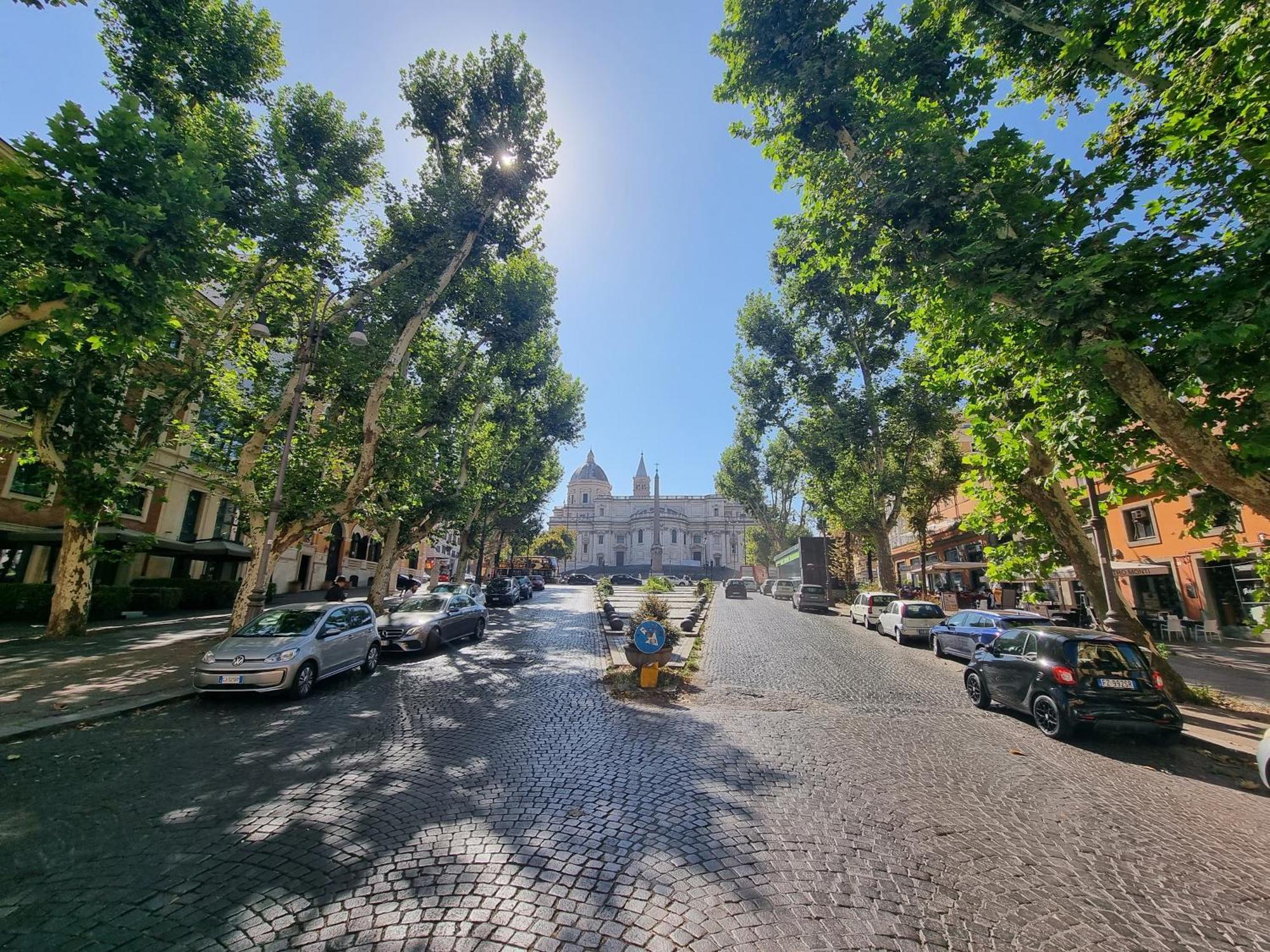 Luxury 2 Bedroom Apartment In The Heart Of Roma Екстер'єр фото